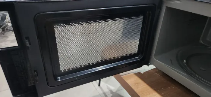 Micro-ondas Brastem 32 L
