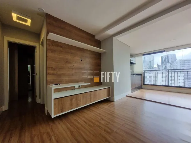Apartamento com 2 dor./1 suíte/Churrasqueira na Varanda/2 vagas à venda, 67 m² por R$ 865.