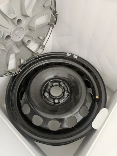 Roda + Calota de Ferro 16 VW Original Nivus Virtus T-Cross Jetta Polo Golf /  Volkswagen