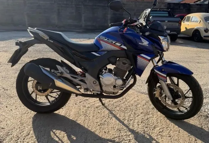Cb Twister 2020<br>Km: 49.900<br>$ 19.500
