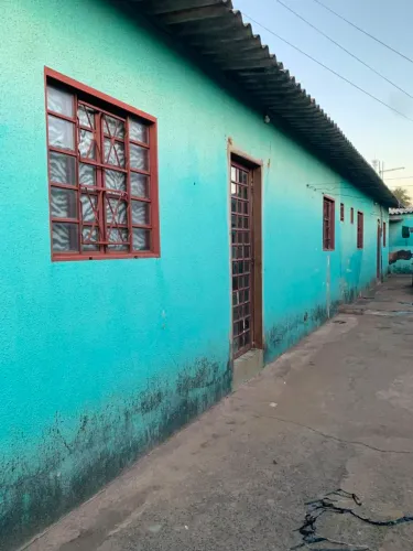 Vendo lote com 5 kitnet