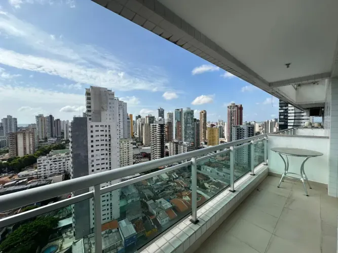 Ed Garota de Ipanema: Apartamento Andar Alto Nascente no UMARIZAL 120m² 3 Suítes 2 Vg