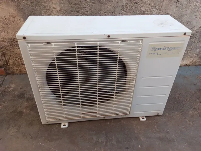 Condensadora 9.000btu 220v Springer