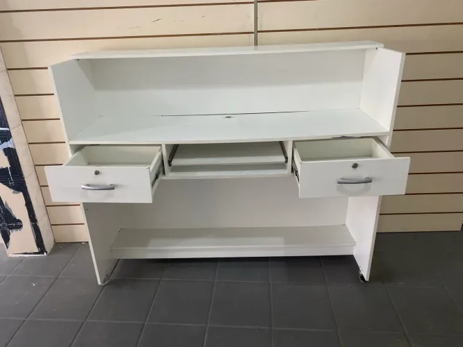 Vendo balcão para loja