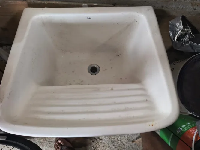 Tanque de louça Celite 38l grande
