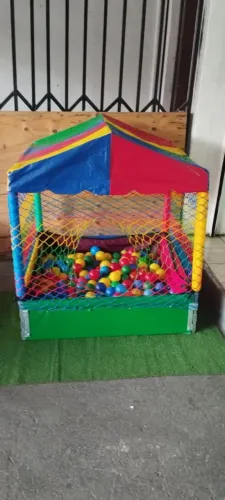 Cama elástica  3 metros henry trampolim  e piscina de bolinha 1M