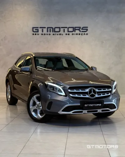Mercedes-Benz GLA 200 Adv. 1.6/1.6 TB 16V Flex Aut. 2018