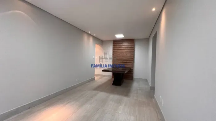 Apartamento para alugar 2 quartos elevador Vila Mathias Santos SP
