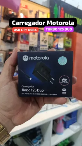 Carregador Turbo Motorola 125W USB-C Carregamento Rápido