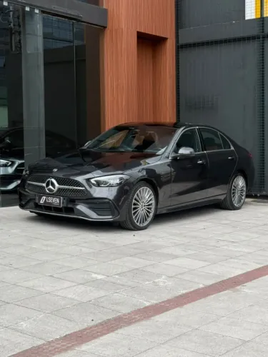 Mercedes-Benz C-200 AMG Line EQ Boost 1.5 TB Aut. 2025