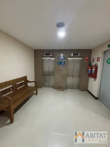 Sala Comercial à Venda, Monte Líbano  Edifício Trade Center