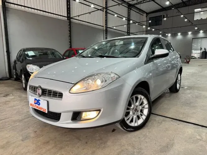 Fiat Bravo Essence 1.8 Flex 16V 5P 2013