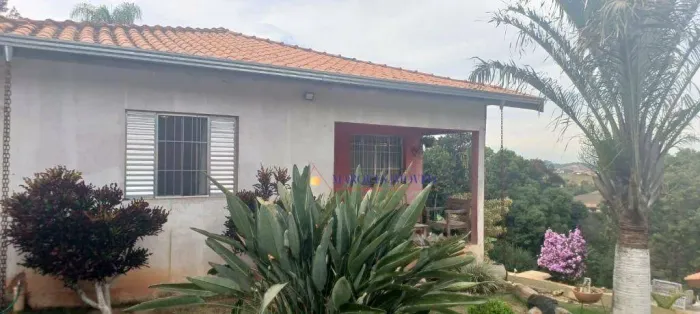 Chácara com 3 dormitórios para alugar, 3000 m² por R$ 6.500,00/mês - Bairro Capivari - Lou