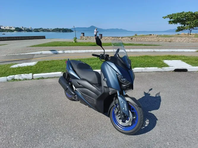 Xmax na garantia de fábrica 