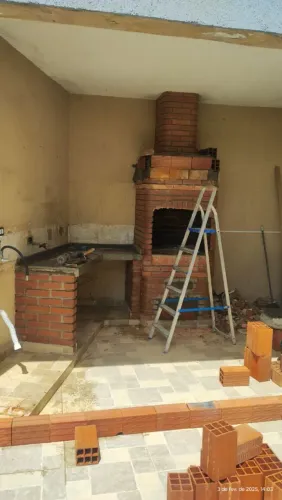 PEDREIRO - CONSTRUÇÃO E REFORMA