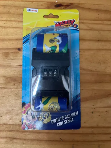 Cinto para mala com cadeado