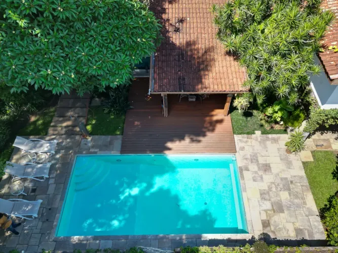 Casa para venda em Cidade Jardim com 4 quartos, sendo 1 suíte, 490m²