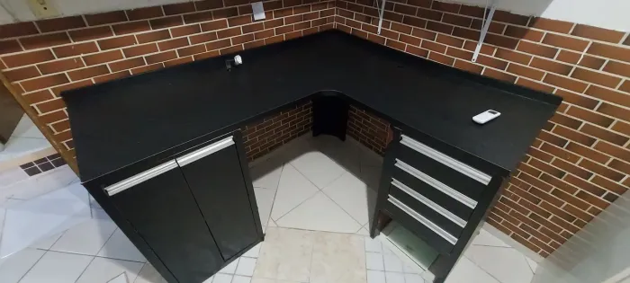 Mesa de estudos GRANDE em MDF projetada.