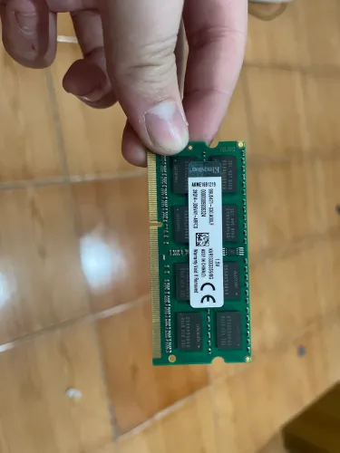 Vendo memória RAM para notebook original Kingston de 8GB.