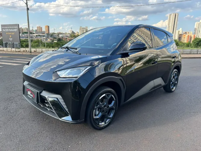 BYD Dolphin EV (Elétrico) 2026