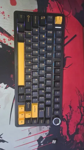 teclado gamer aula f75