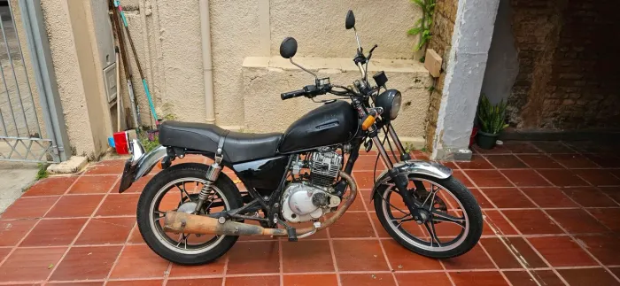 Suzuki Intruder 125