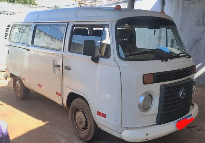 Volkswagen Kombi Lotação 1.4 MI Total Flex 8V 2012
