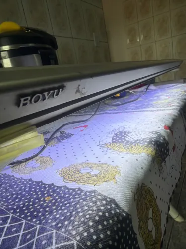 Luminária boyu 1m 110w