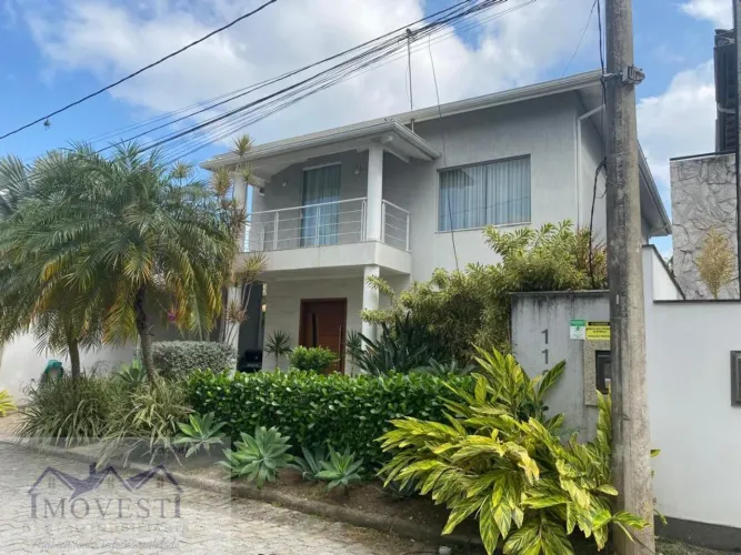 Casa duplex á venda de alto padrão Condomínio Alphaville I Bairro Inoã - Maricá/RJ