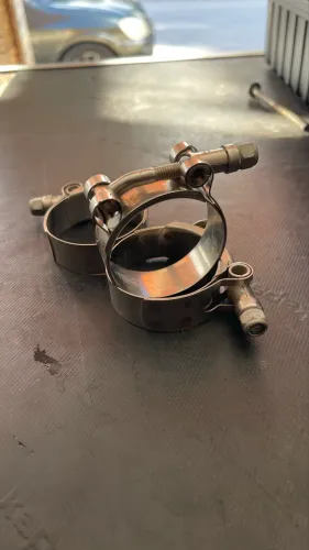 Abraçadeira de inox para turbina ou intaker