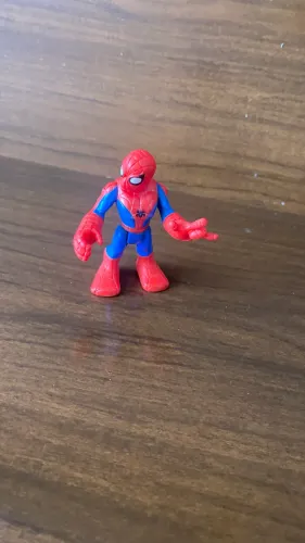 Miniatura boneco Homem Aranha- Playskool