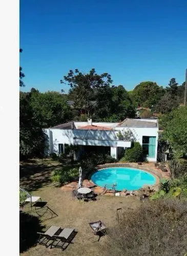 Casa à venda no condomínio Morro do Chapéu | 400 m² - 3 quartos