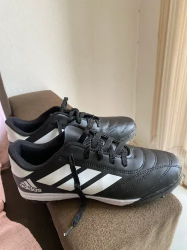 Chuteira Adidas Society 40