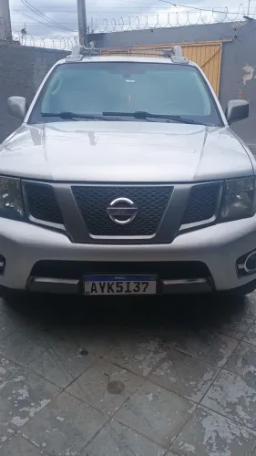 Nissan Frontier SV At.cd 4X4 2.5 TB Diesel Mec. 2014