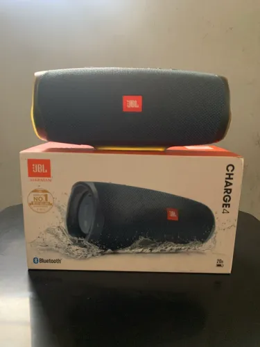 Vendo JBL CHARGE 4 