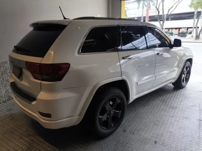 Jeep Cherokee Limited 3.7 4X4 V6 12V Aut. 2012