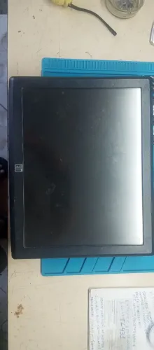 Monitor touch 15' ello