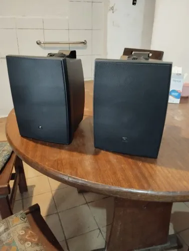 Vendo par de caixas acústicas JBL c621p