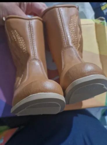 Bota infantil NOVA