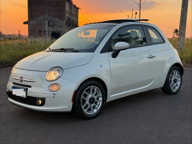 Fiat 500 Cult 1.4 Flex 8V EVO Mec. 2012