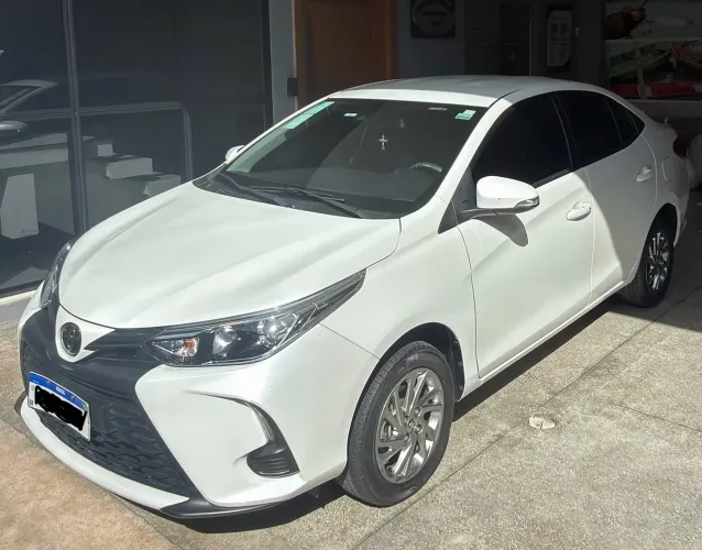 Toyota Yaris XS Sedan 1.5 Flex 16V 4P Aut. 2023