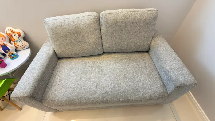 Sofá 2 lugares