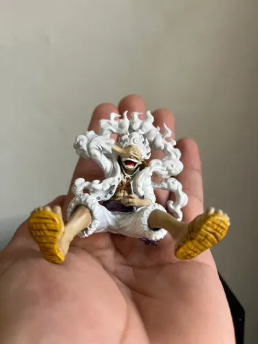 Luffy gear 5 action figure