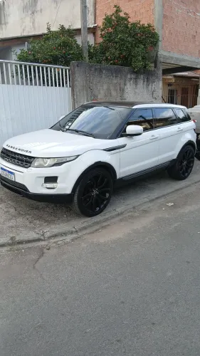 Land Rover Range Rover Evoque Pure 2.0 Aut. 5P 2012