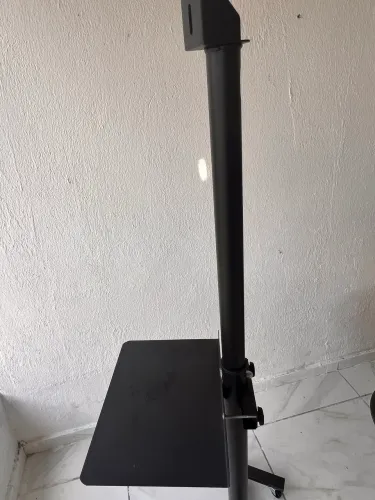 Suporte pedestal para tv