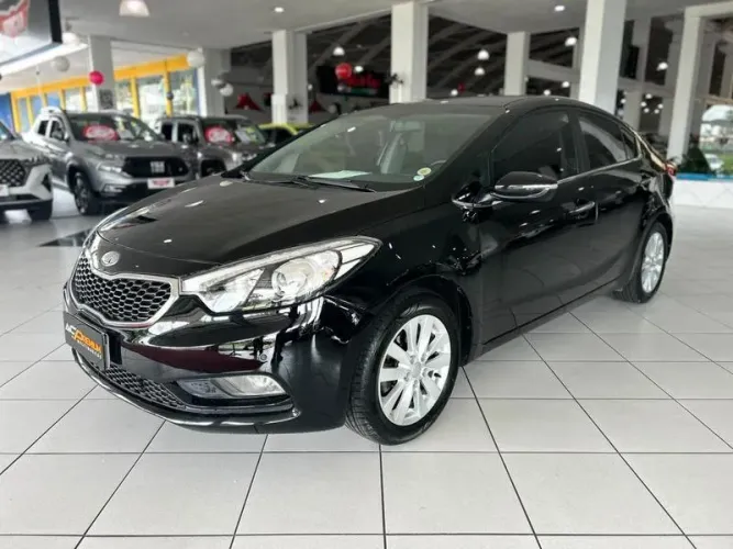 Kia Motors Cerato 1.6 16 V Flex Mec. 2013