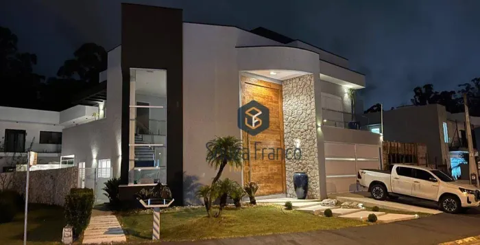 Sobrado de 400m² disponível para locação por R$21.600/mês - Bella Cittá, Mogi das Cruzes/S