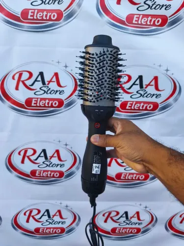Escova secadora bivolt 