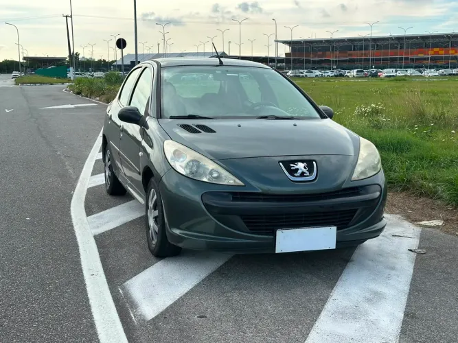 Peugeot 207 X-line 1.4 Flex 8V 5P 2011