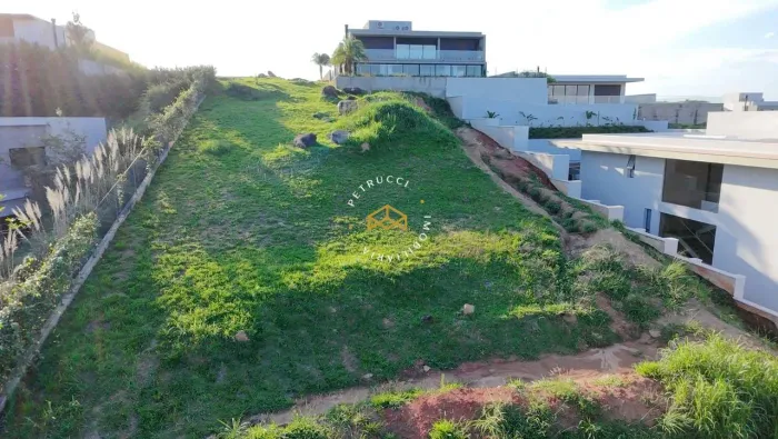 Terreno à venda, 1 m² por R$ 1.480.000,00 - Loteamento Residencial Entre Verdes (Sousas) -